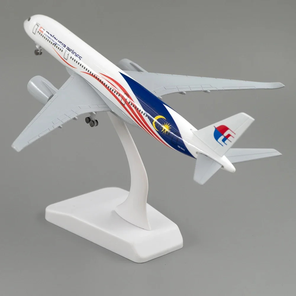 20cm Aircraft Airbus Malaysia  - Kids Toys Malaysia review and price