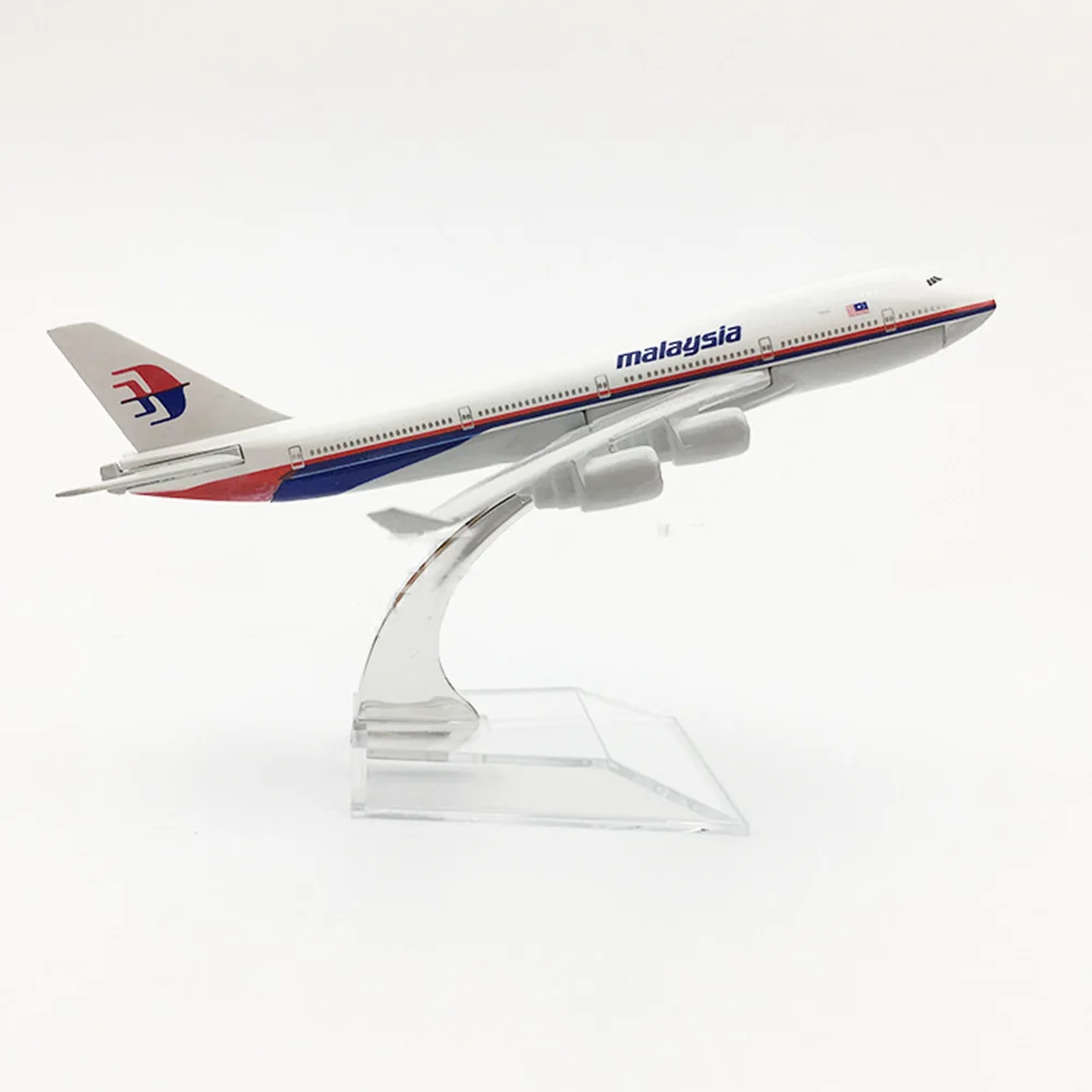 1/400 Scale Aircraft Boeing 74 - Kids Toys Malaysia review and price