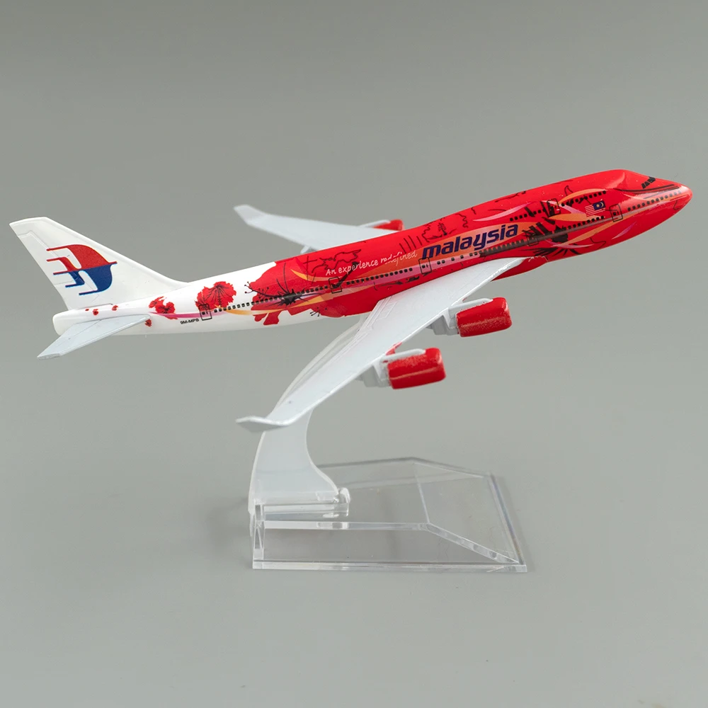 1/400 Scale Aircraft Boeing 74 - Kids Toys Malaysia review and price